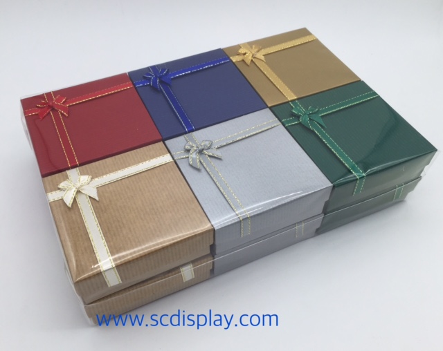 [ข06]กล่องของขวัญเล็กขนาด 8x8ซม.(8ซม.x8ซม.x3ซม.)(1โหล)